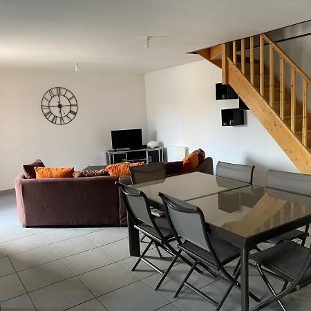 Logement calme à la campagne Thennes Exterior foto