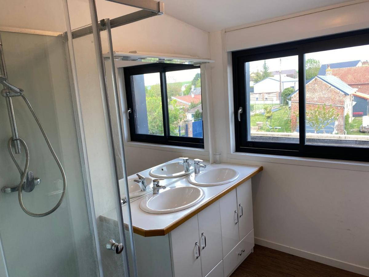 Logement calme à la campagne Thennes Exterior foto